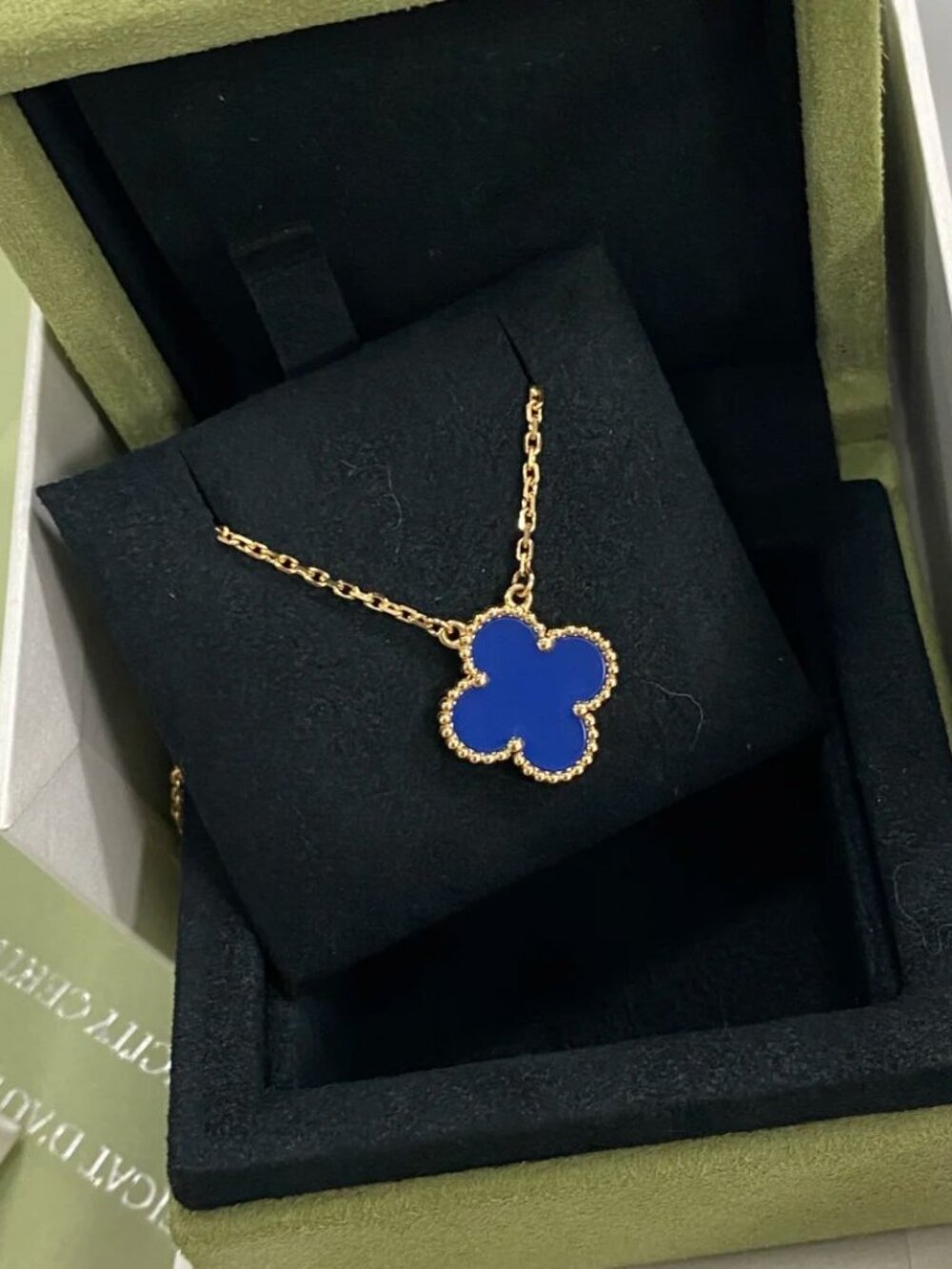 Authentic Van Cleef & Arpels 18K Gold Blue Agate Necklace